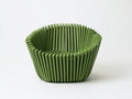 Poltrona in polipropilene 88×82×74 cm – verde oliva – struttura avvolgente a listelli per camera da letto